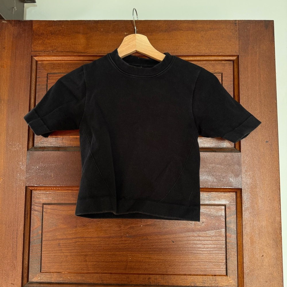 Everlane Workout Top